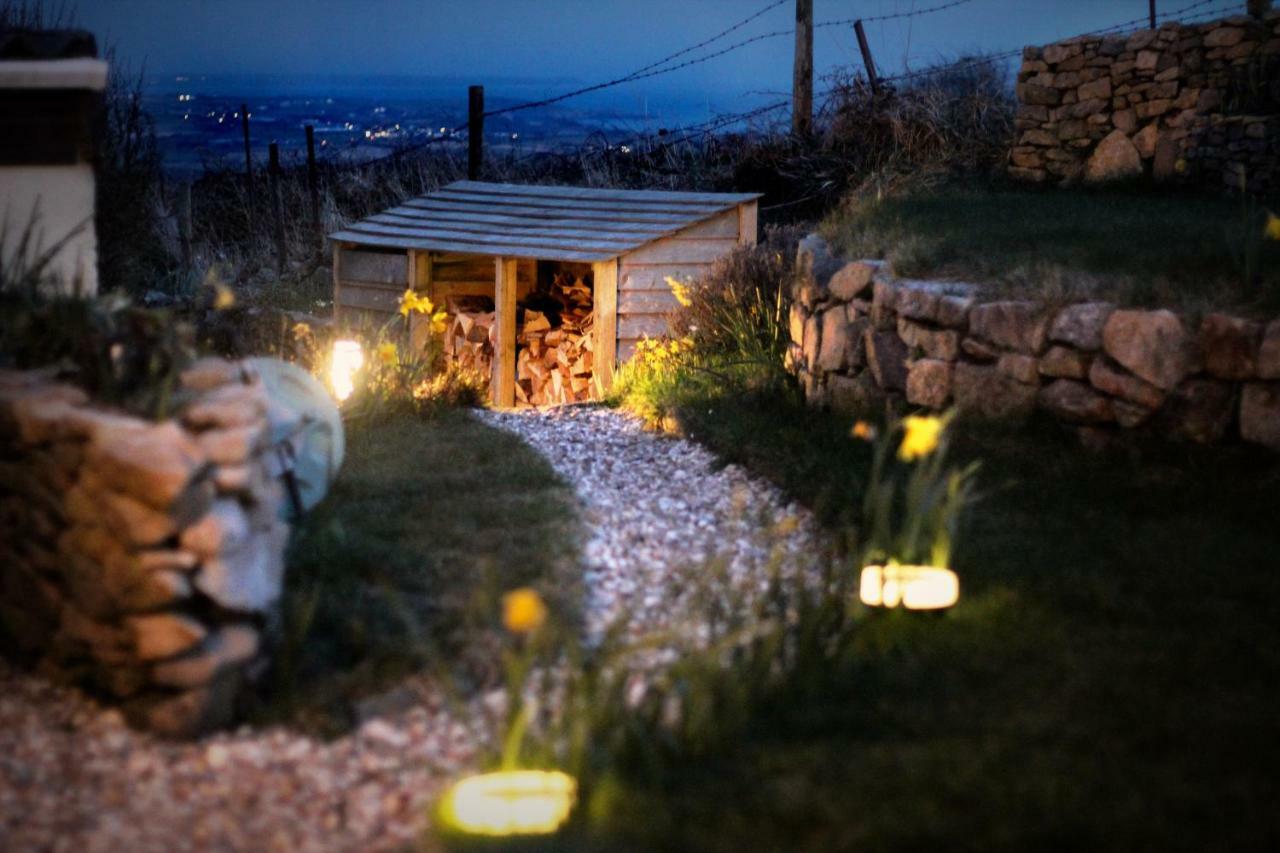 Scandi Cabin On A Hill, With Stunning Panoramic Views Ludgvan Dış mekan fotoğraf